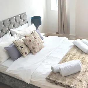 https://st-davidson-place.brighton-hotels-england.com